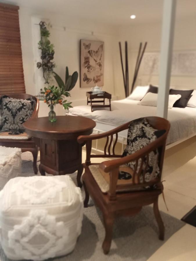 Отель Bronnies Place Gatton Экстерьер фото